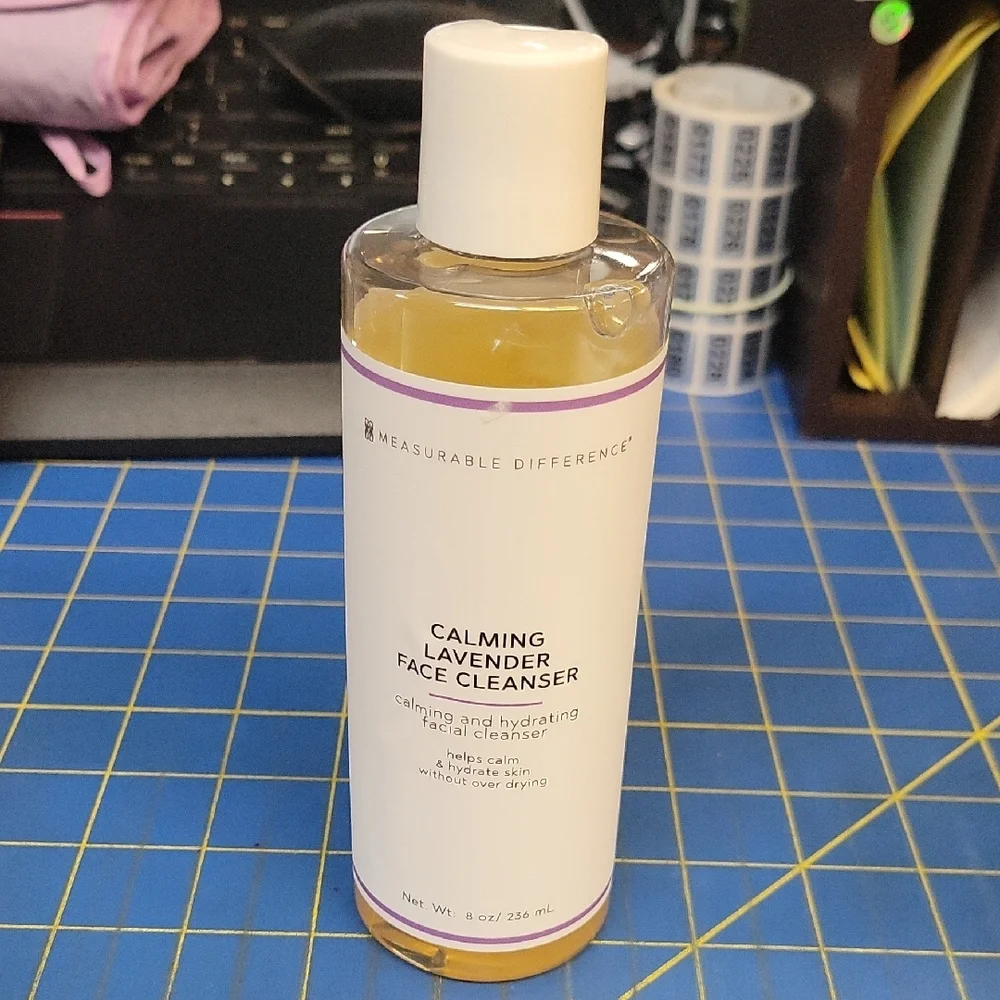 Measurable Difference Calming Lavender Face Cleanser 236 ml New Bottle